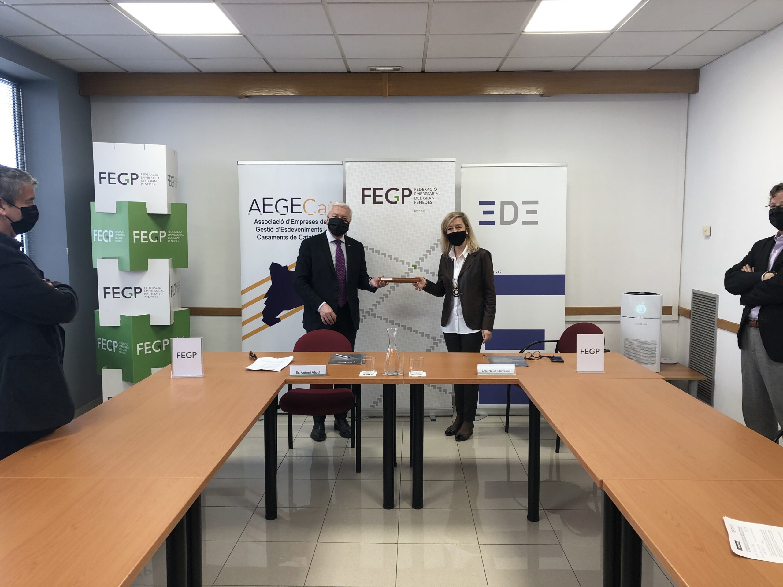 La-Federacio-Empresarial-del-Gran-Penedes-nova-entitat-adherida-a-Reempresa.jpg